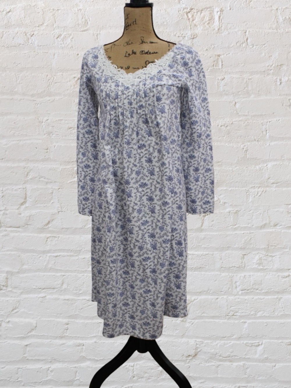 Carole Hochman Nightgown - Blue